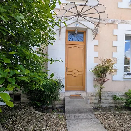 Maison Avec Piscine Au Coeur De